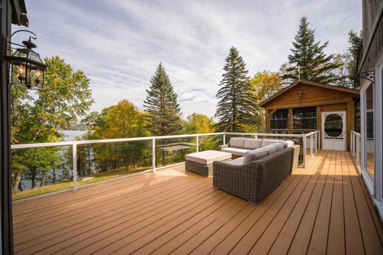 Muskokawaterfront Pooltable 98Tv 6Acres Villa Huntsville Eksteriør bilde